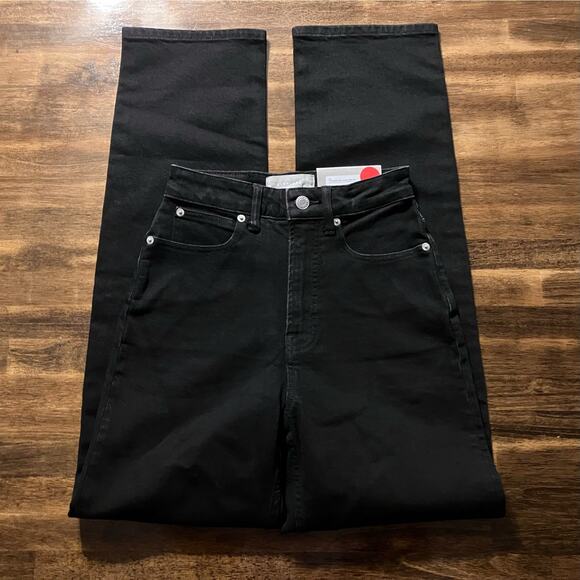 Everlane Denim - Everlane Women’s 23 Long Curvy Way High Straight Jean Black Organic Cotton